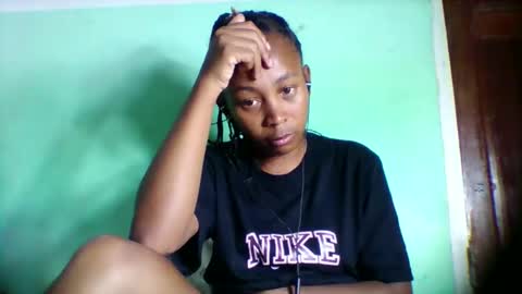 sandra1253099 online show from March 20, 2026, 7:35 am