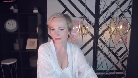 Sandra online show from January 31, 2025, 8:32 am