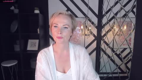 Sandra online show from January 31, 2025, 11:56 am