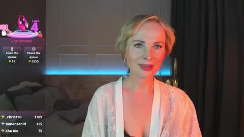 Sandra online show from March 1, 2025, 11:39 am