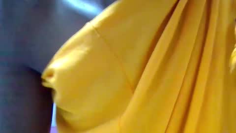 Snapshot of sandra_milly chatting on March 26, 2026, 8:20 am sandra online show from March 26, 2026, 8:20 am