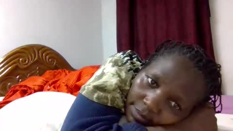 Snapshot of sandra_milly chatting on March 30, 2026, 6:42 pm sandra online show from March 30, 2026, 6:42 pm