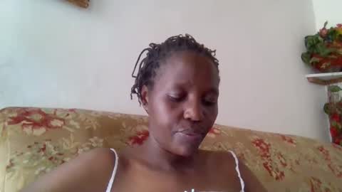 Snapshot of sandra_milly chatting on April 11, 2026, 8:29 am sandra online show from April 11, 2026, 8:29 am