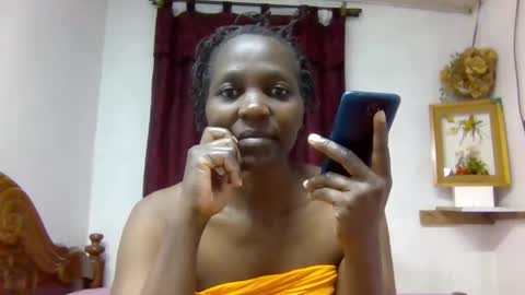 Snapshot of sandra_milly chatting on April 14, 2026, 6:41 am sandra online show from April 14, 2026, 6:41 am