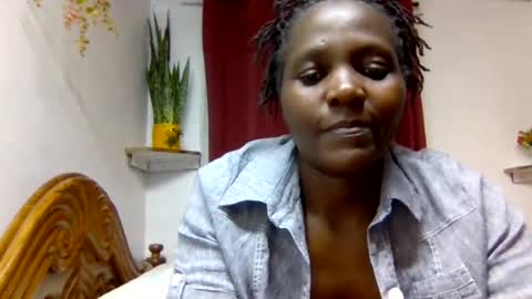 Snapshot of sandra_milly chatting on July 24, 2026, 5:11 pm sandra online show from July 24, 2026, 5:11 pm