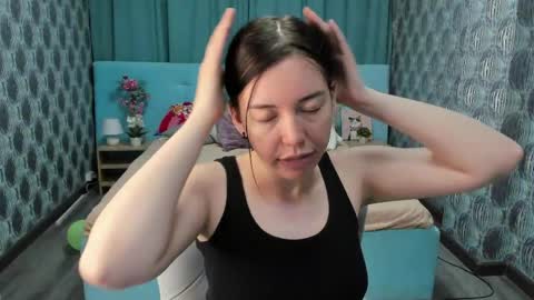 Snapshot of sandra_rosss chatting on June 2, 2026, 2:02 am Sandra online show from June 2, 2026, 2:02 am