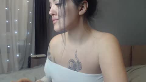 sandra_smith3007 online show from December 10, 2024, 3:52 am