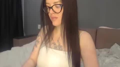 sandra_smith3007 online show from June 4, 2026, 7:47 am