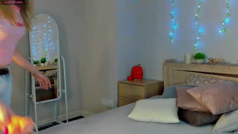 sandraa_anderson online show from May 3, 2026, 11:22 pm