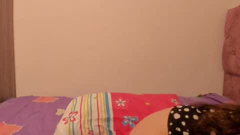 sandraclarkx69 online show from May 18, 2026, 12:55 pm