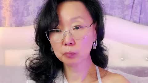 Sandra online show from May 10, 2026, 9:58 am