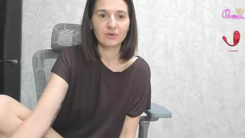Snapshot of sandraxray chatting on May 24, 2026, 5:01 am SandraxRay online show from May 24, 2026, 5:01 am