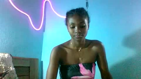Snapshot of sandricaaa chatting on February 20, 2026, 9:32 am sandricaaa online show from February 20, 2026, 9:32 am