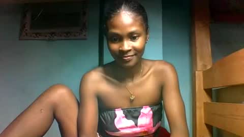 Snapshot of sandricaaa chatting on March 16, 2026, 7:23 am sandricaaa online show from March 16, 2026, 7:23 am