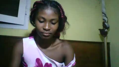 sandricaaa online show from April 17, 2026, 6:49 am
