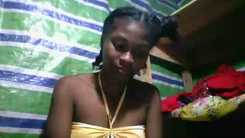 sandricaaa online show from April 26, 2026, 1:25 am