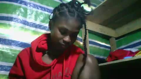 sandricaaa online show from May 4, 2026, 9:05 am
