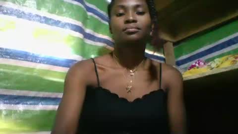 sandricaaa online show from May 7, 2026, 9:36 am