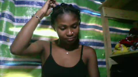 sandricaaa online show from June 12, 2026, 9:52 am