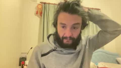 Sandro Andersom online show from November 24, 2025, 3:28 am