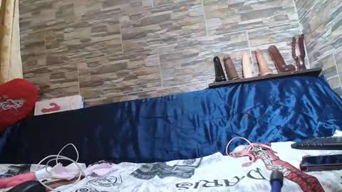 sandy10_vanegas online show from October 30, 2025, 8:09 pm