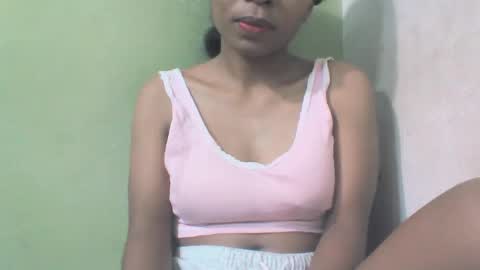 Snapshot of sandy735579 chatting on February 27, 2026, 3:23 pm sandy735579 online show from February 27, 2026, 3:23 pm