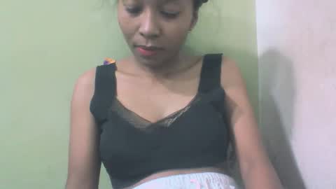 Snapshot of sandy735579 chatting on March 15, 2026, 6:08 am sandy735579 online show from March 15, 2026, 6:08 am