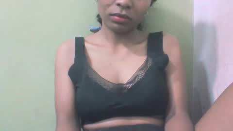 Snapshot of sandy735579 chatting on March 16, 2026, 5:50 pm sandy735579 online show from March 16, 2026, 5:50 pm