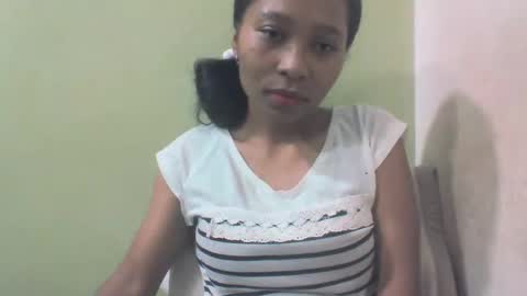 sandy735579 online show from April 26, 2026, 2:20 am