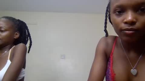 sandy online show from September 9, 2025, 12:26 pm