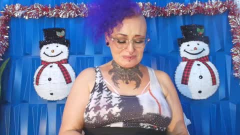 Snapshot of sandyrosee_ chatting on December 3, 2024, 12:02 am Sandy Rose online show from December 3, 2024, 12:02 am