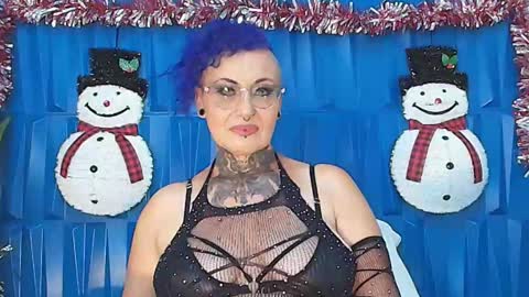 Snapshot of sandyrosee_ chatting on December 13, 2024, 6:27 pm Sandy Rose online show from December 13, 2024, 6:27 pm