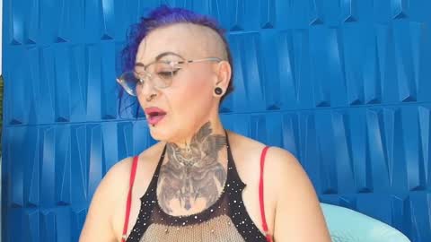 Snapshot of sandyrosee_ chatting on January 8, 2025, 6:41 pm Sandy Rose online show from January 8, 2025, 6:41 pm