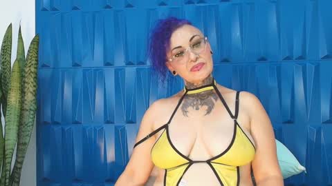 Snapshot of sandyrosee_ chatting on January 14, 2025, 4:50 pm Sandy Rose online show from January 14, 2025, 4:50 pm