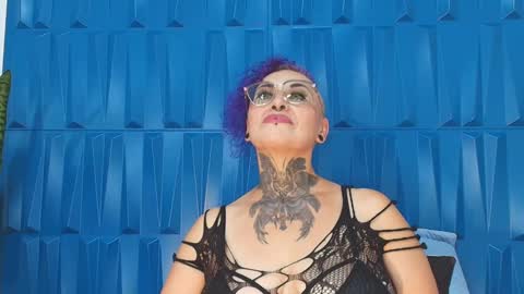 Snapshot of sandyrosee_ chatting on February 3, 2025, 7:52 pm Sandy Rose online show from February 3, 2025, 7:52 pm