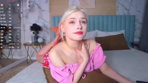 Snapshot of sandyshayes chatting on March 19, 2026, 5:33 am Sandy online show from March 19, 2026, 5:33 am