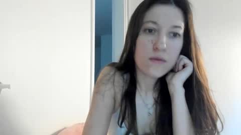 Snapshot of sandysun_shine chatting on December 4, 2025, 8:45 am Sandy online show from December 4, 2025, 8:45 am