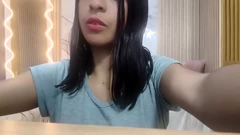 Snapshot of sandyy_tay chatting on June 18, 2026, 9:14 am sandyy_tay online show from June 18, 2026, 9:14 am