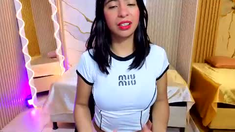 Snapshot of sandyy_tay chatting on July 23, 2026, 2:53 am sandyy_tay online show from July 23, 2026, 2:53 am