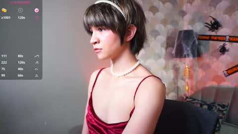 Snapshot of sandzu_ chatting on November 1, 2025, 8:44 pm Viola  online show from November 1, 2025, 8:44 pm