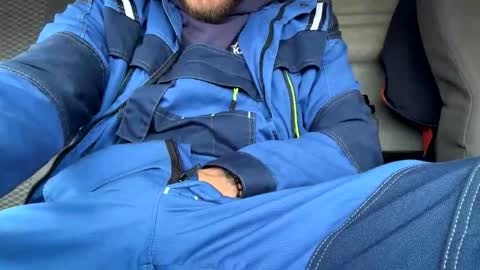 sanek7777 online show from October 15, 2025, 7:52 am