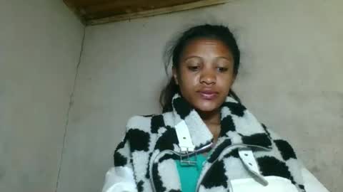 sanelie09 online show from February 2, 2026, 4:33 am