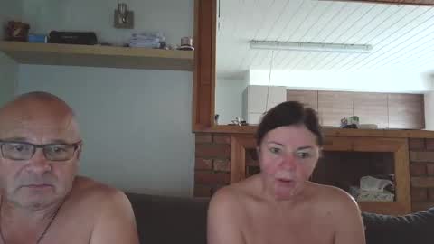 sanroom online show from October 17, 2025, 1:14 pm