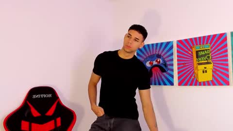 Maximo Santana online show from February 20, 2026, 12:38 pm