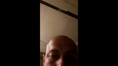 santanarojelio5 online show from February 8, 2026, 12:52 pm