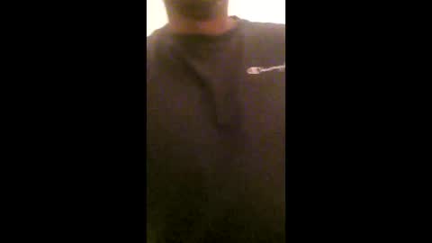 santanarojelio5 online show from February 9, 2026, 1:31 am