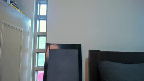 Snapshot of santi_twink19 chatting on October 4, 2025, 9:24 pm santi_twink19 online show from October 4, 2025, 9:24 pm