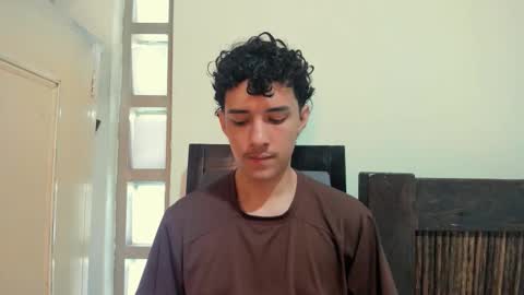 Snapshot of santi_twink19 chatting on October 11, 2025, 9:13 pm santi_twink19 online show from October 11, 2025, 9:13 pm