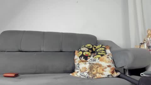 Snapshot of santi_xximo chatting on September 24, 2025, 1:31 am Santiago online show from September 24, 2025, 1:31 am