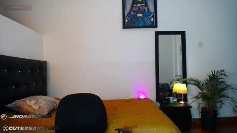 Snapshot of santiagocutex chatting on September 22, 2025, 3:41 am SANTAGO online show from September 22, 2025, 3:41 am